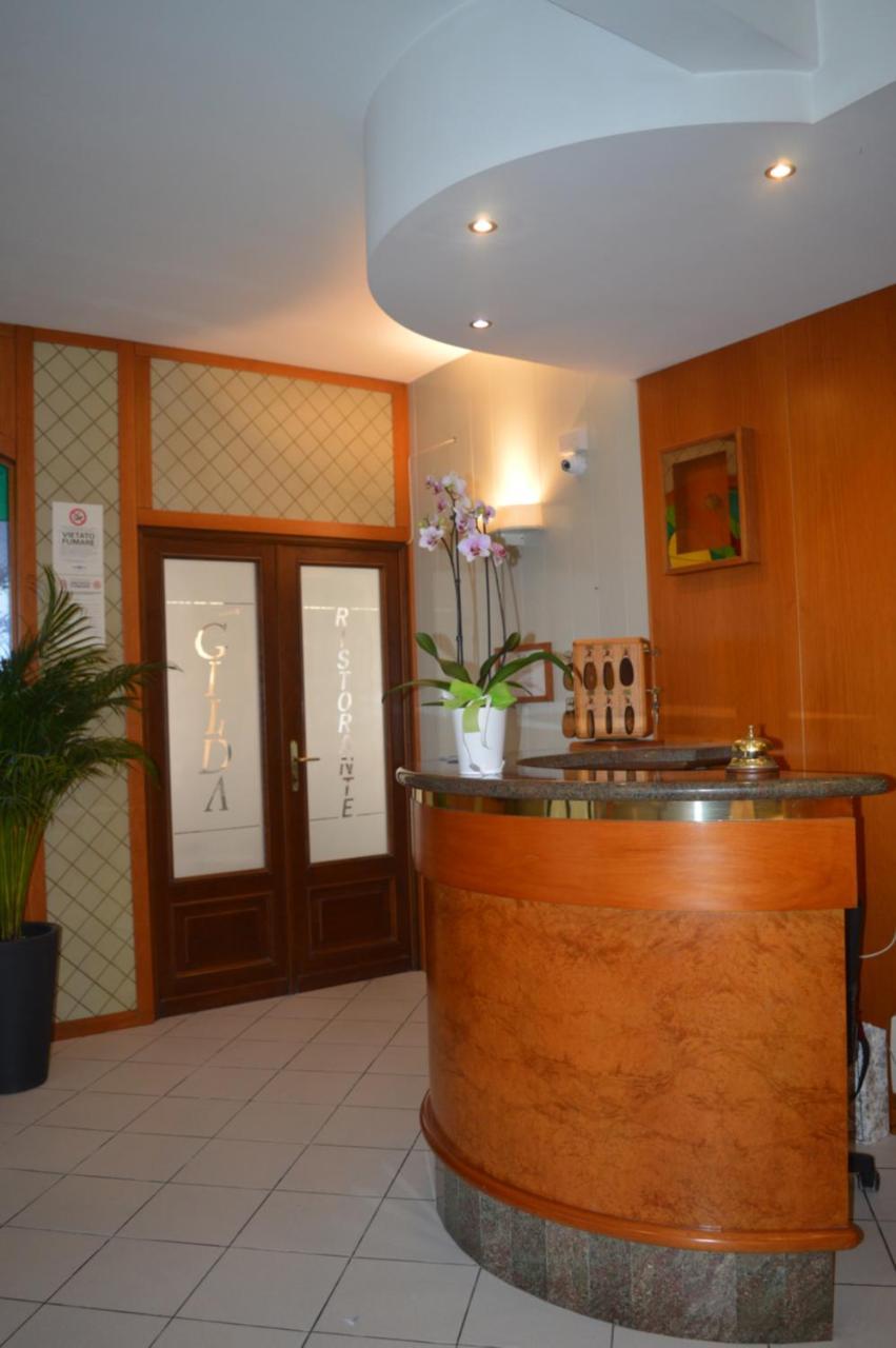 Hotel Gilda Laigueglia Extérieur photo