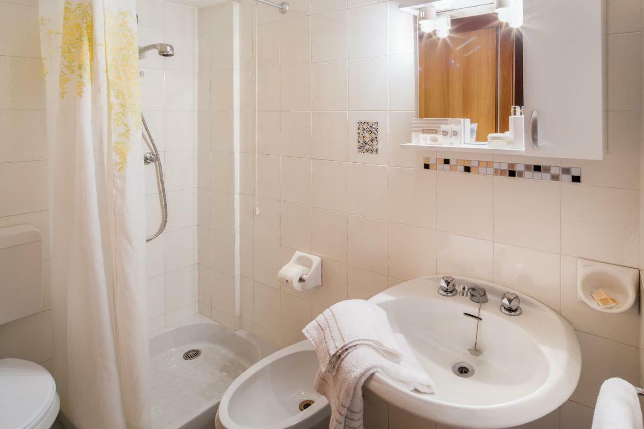 Hotel Gilda Laigueglia Extérieur photo