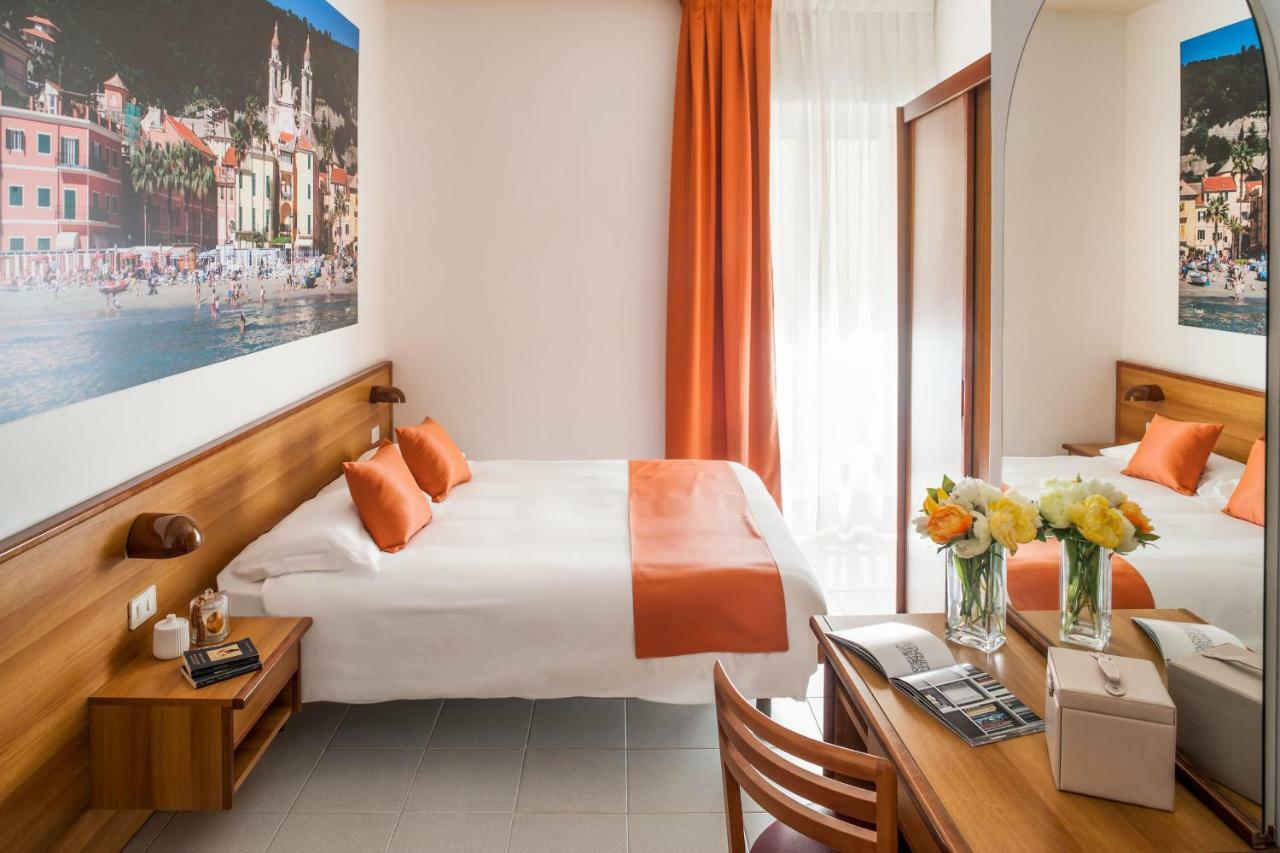 Hotel Gilda Laigueglia Extérieur photo